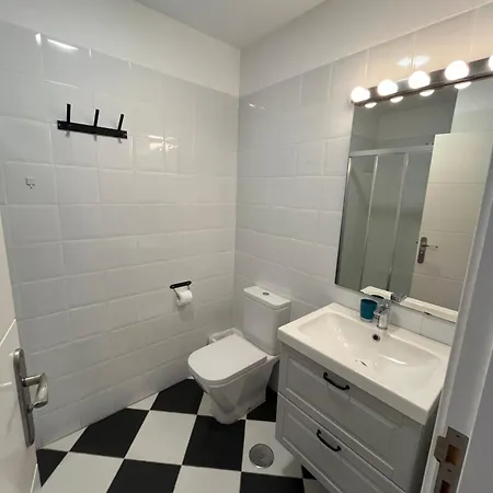 Апартаменти Orlando Americas Адехе